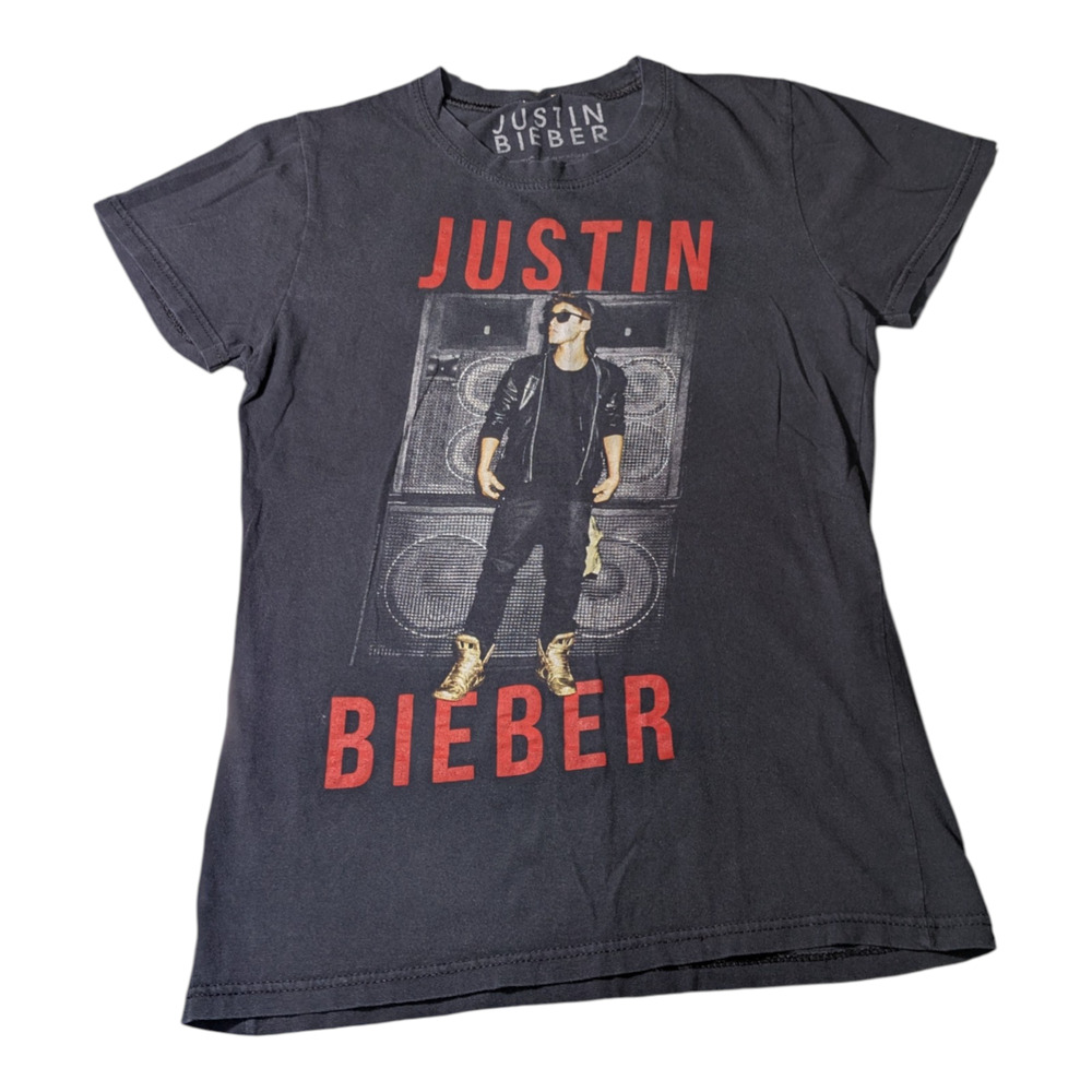 Justin Bieber Vintage T shirt Size L Junior or Slim Fit Women's See Measurements